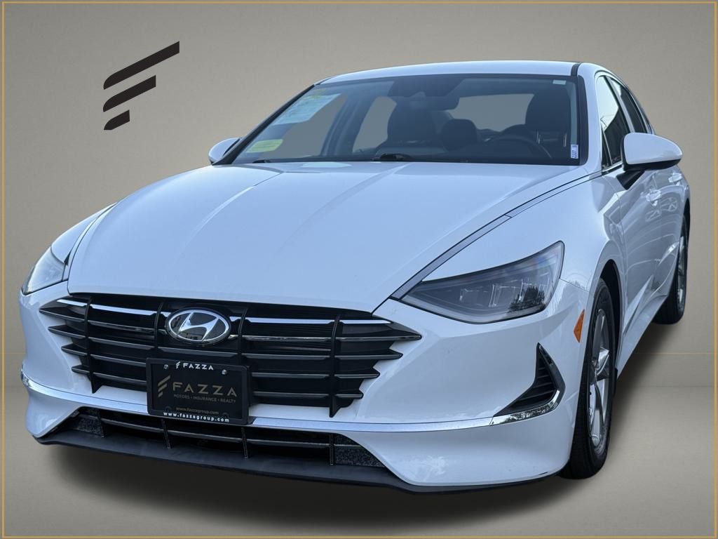 2022 Hyundai Sonata SE's photo