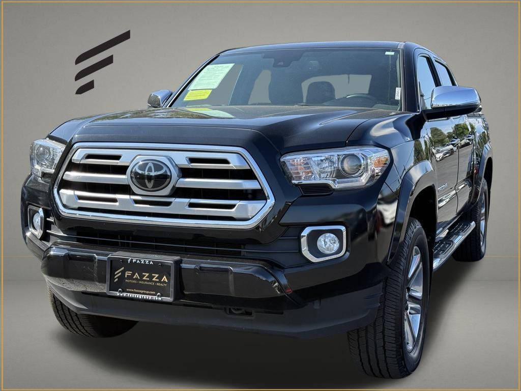 2018 Toyota Tacoma Limited's photo