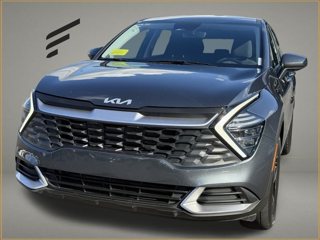 2024 Kia Sportage LX's photo