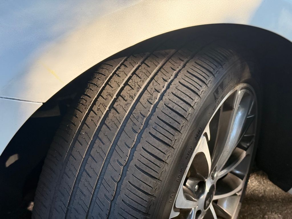 2019 Kia Cadenza Technology - Photo 11