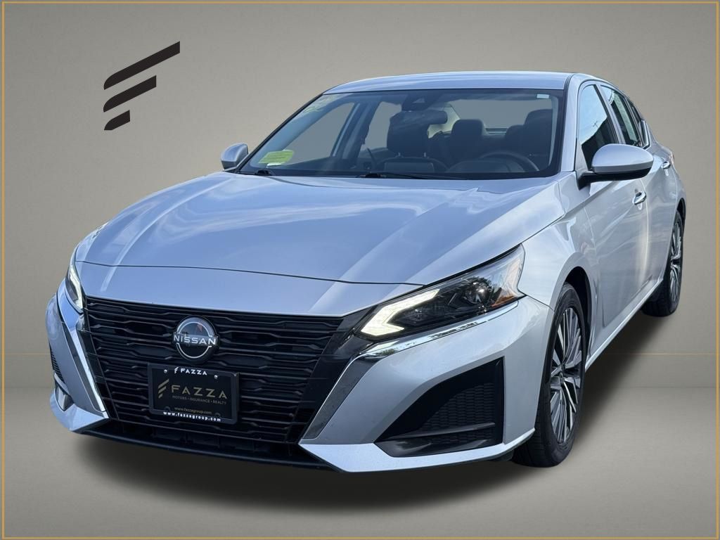 2023 Nissan Altima SV