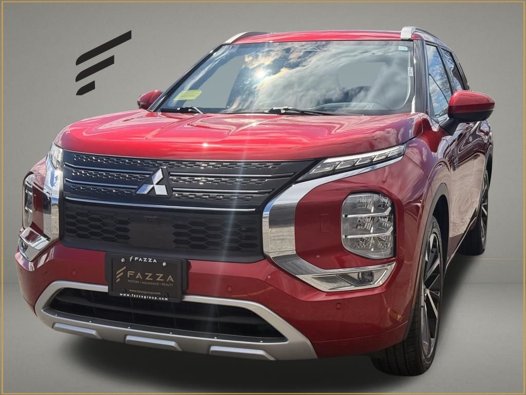 2024 Mitsubishi Outlander Plug-in Hybrid SEL S-AWC's photo