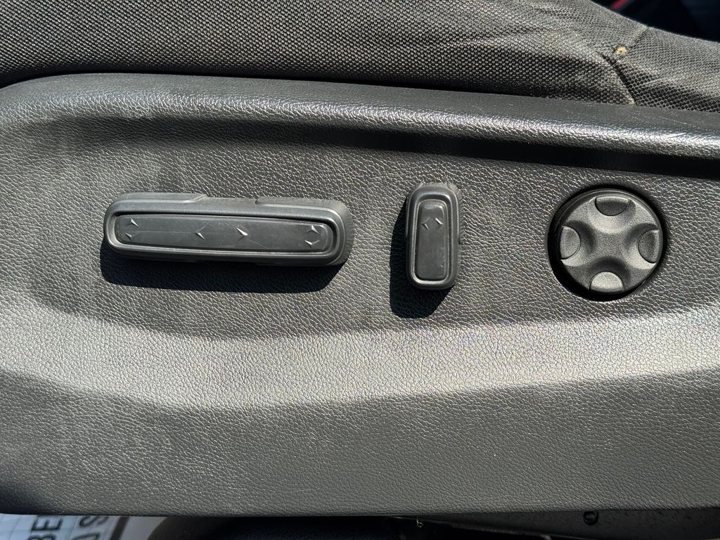 2020 Honda CR-V EX - Photo 20