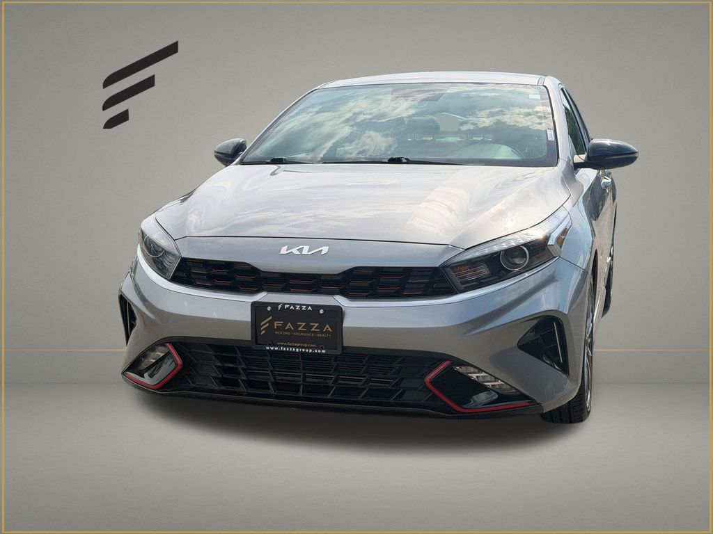 2023 Kia Forte GT-Line AT's photo