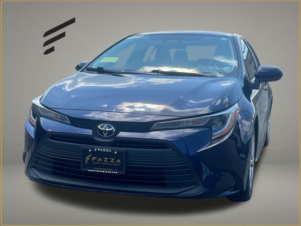 2024 Toyota Corolla LE CVT's photo