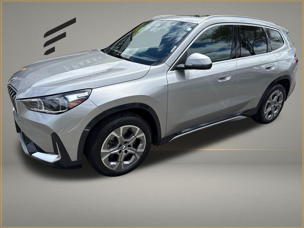 2025 BMW X1 xDrive28i's photo