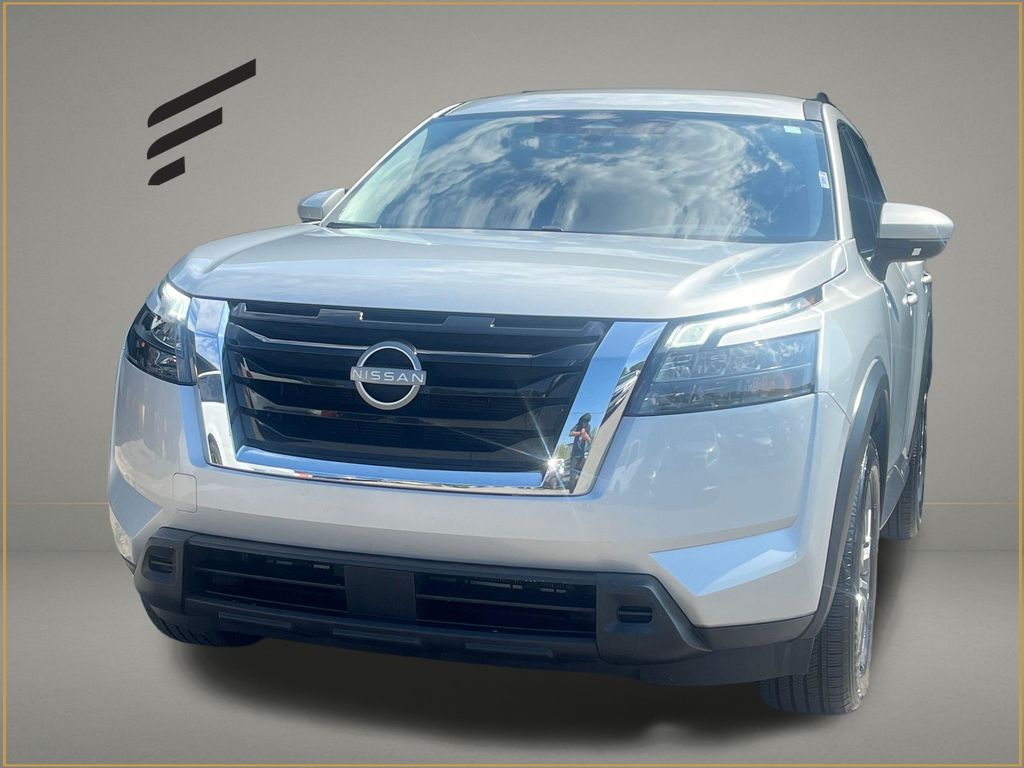 2025 Nissan Pathfinder SV 4WD's photo