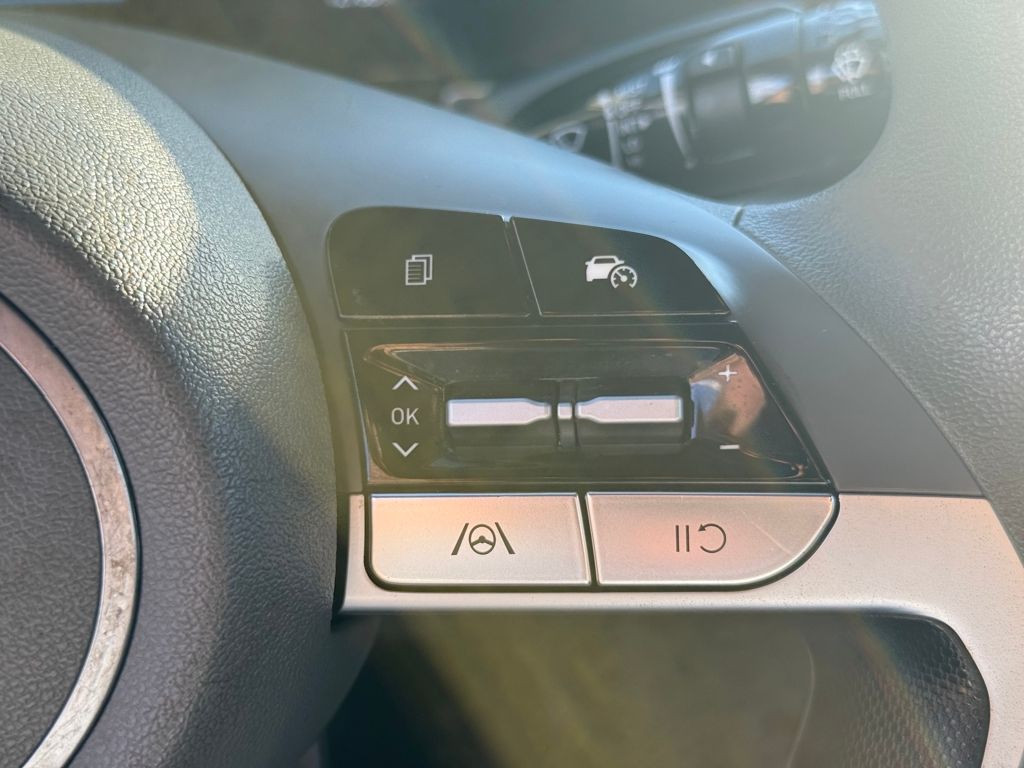 2024 Hyundai Elantra SEL - Photo 29
