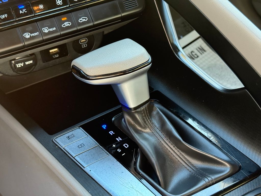 2024 Hyundai Elantra SEL - Photo 32