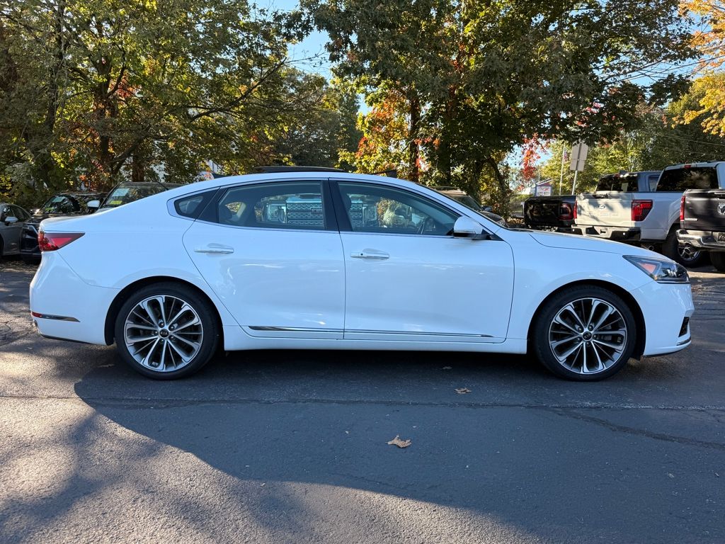 2019 Kia Cadenza Technology - Photo 17