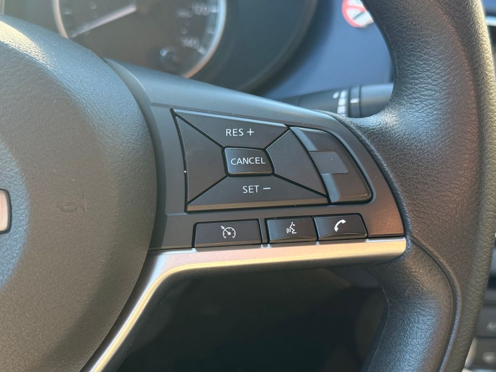 2023 Nissan Versa Sedan SV - Photo 27