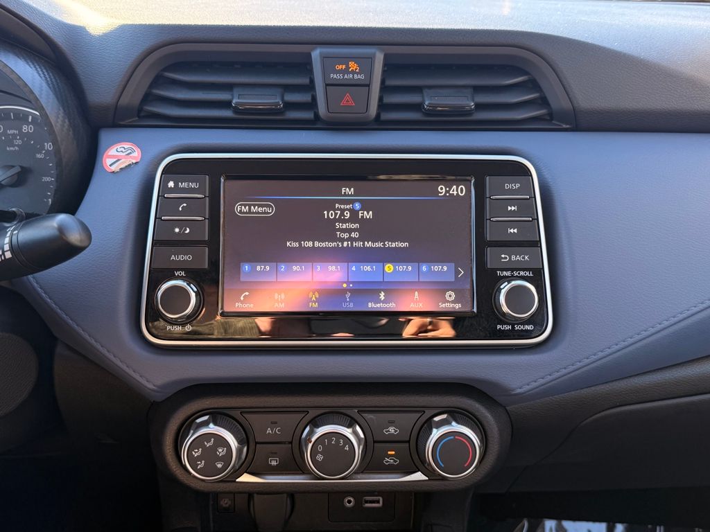 2023 Nissan Versa Sedan SV - Photo 30