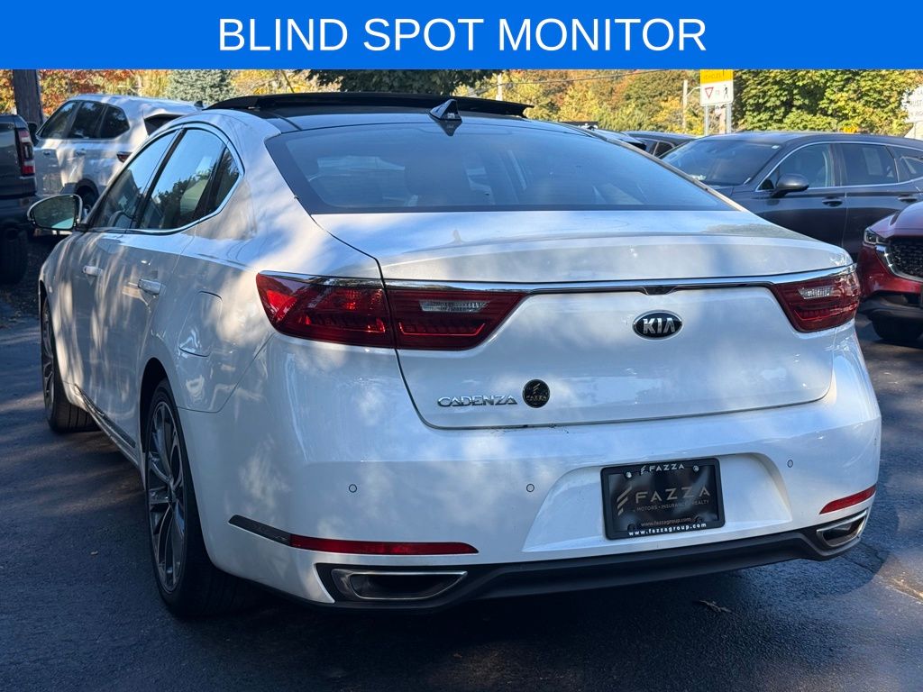 2019 Kia Cadenza Technology - Photo 11